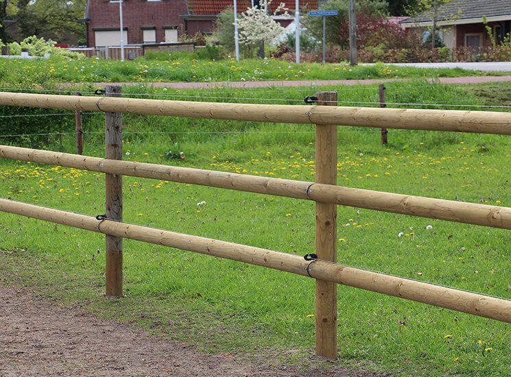 günstiger Zaun Pferde aus Holz